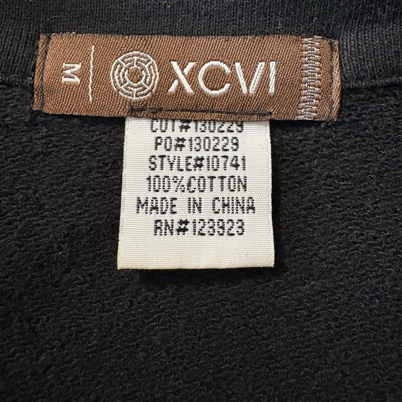 Stylish XCVI Black Women's Long Line Blazer with Embroidery  Detail at Waist. - Picture 5 of 16